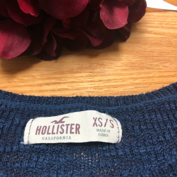 Hollister Sweater Top - Picture 3 of 4